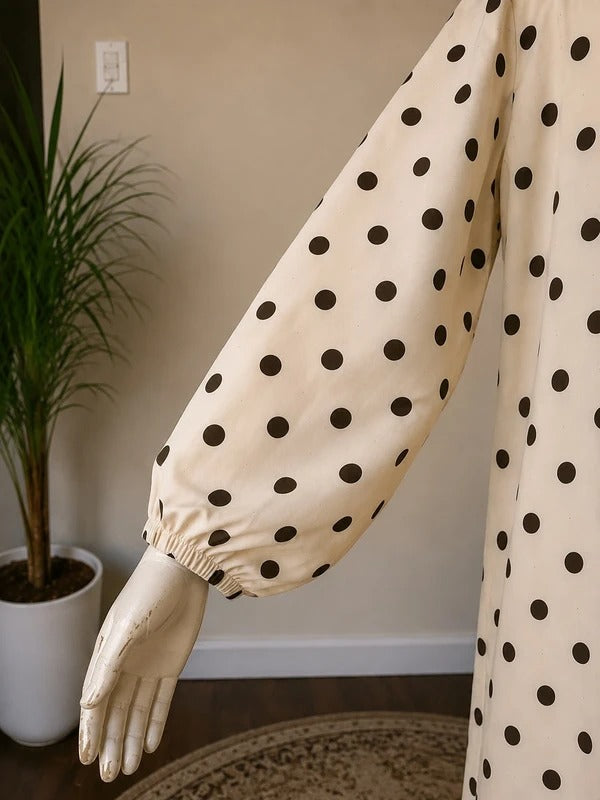 Classic Polka Dot Abaya