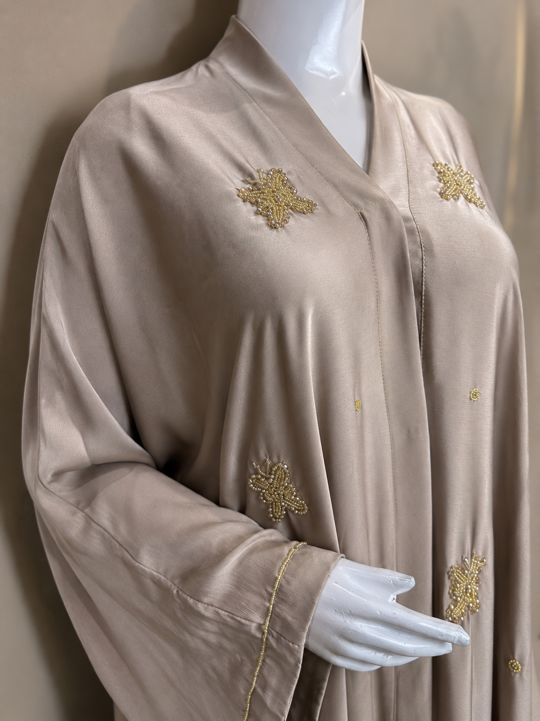 Premium Tissue Floral & Cut Dana Embroidered Abaya