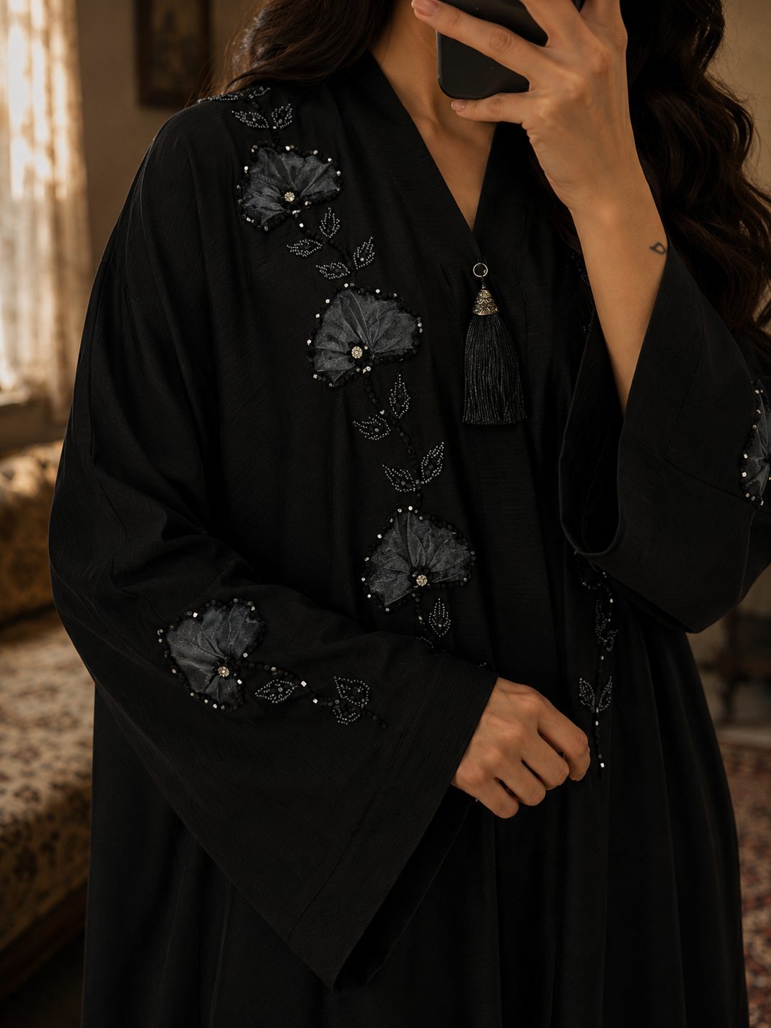 Artisan Tissue-Floral Black Abaya